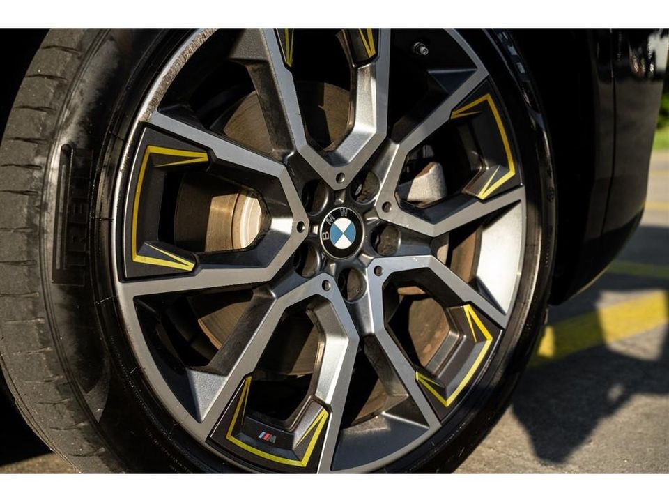 2023 BMW X2