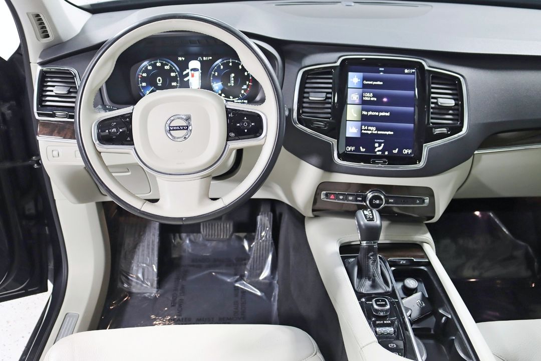 2017 Volvo XC90