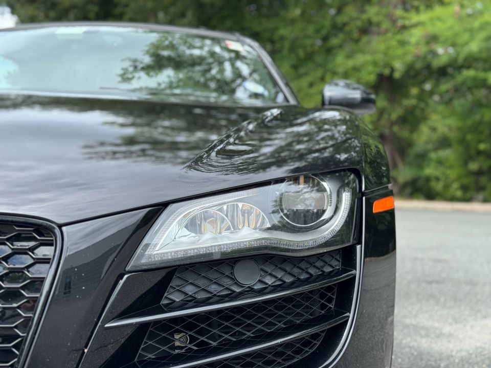 2011 Audi R8 Quattro Spyder 5.2L