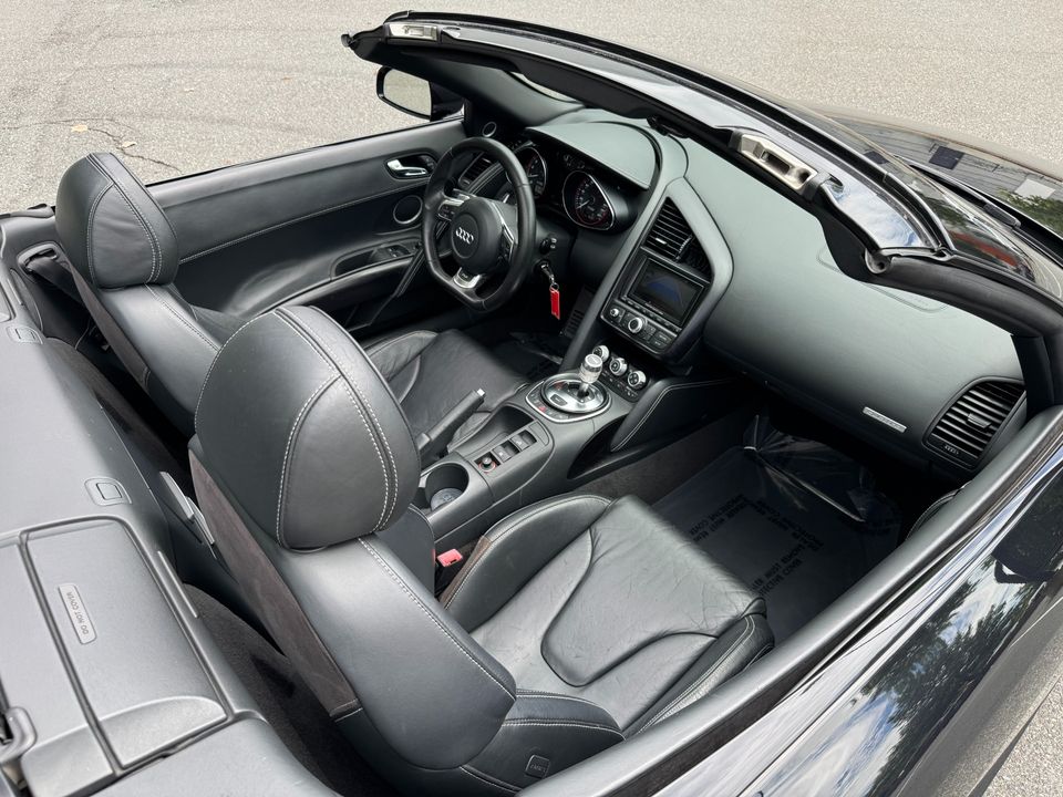 2011 Audi R8 Quattro Spyder 5.2L