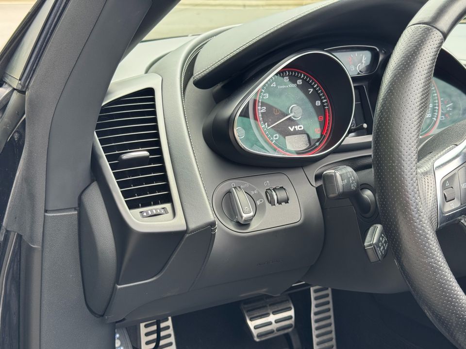 2011 Audi R8 Quattro Spyder 5.2L