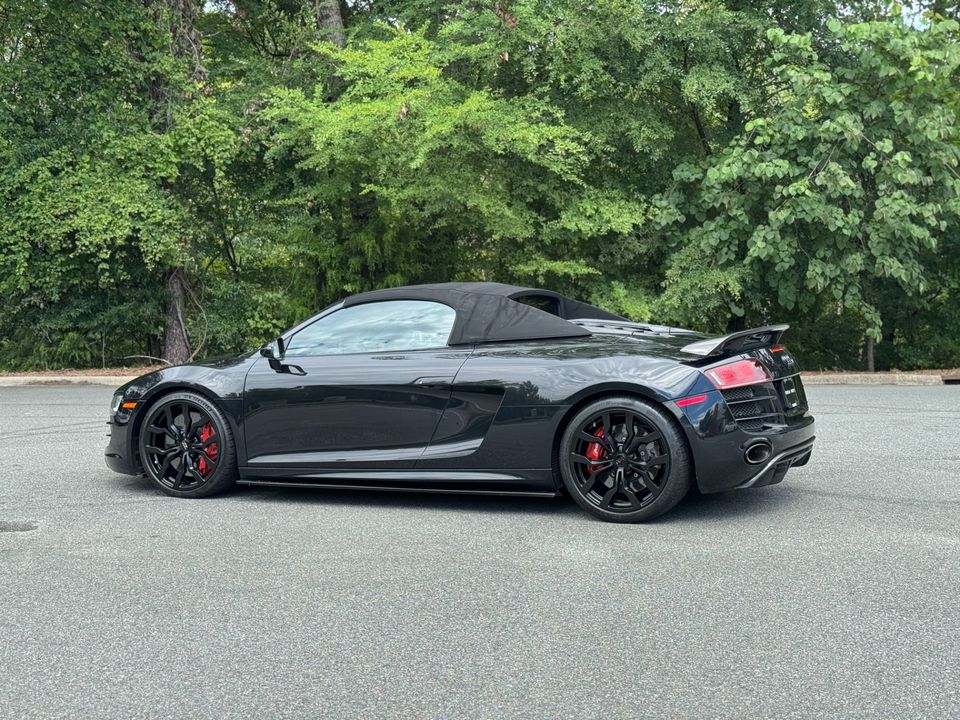 2011 Audi R8 Quattro Spyder 5.2L