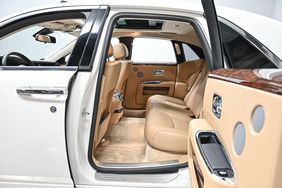 2017 Rolls-Royce Ghost