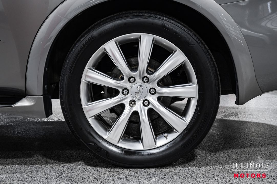 2012 INFINITI QX56