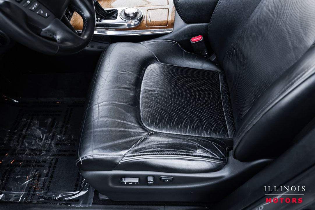 2012 INFINITI QX56