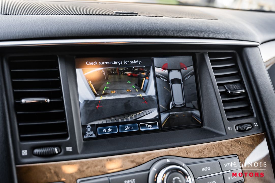 2012 INFINITI QX56