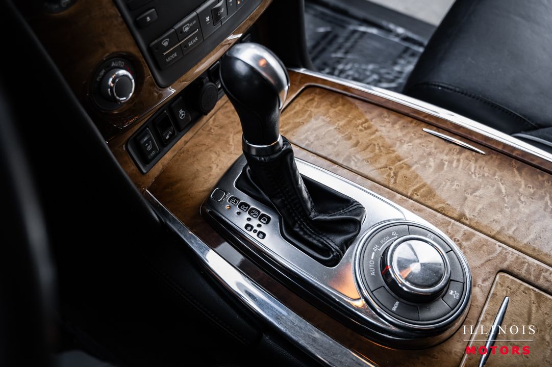 2012 INFINITI QX56