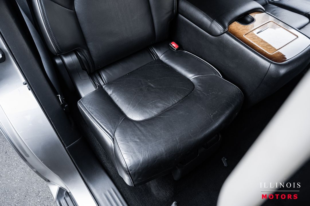 2012 INFINITI QX56