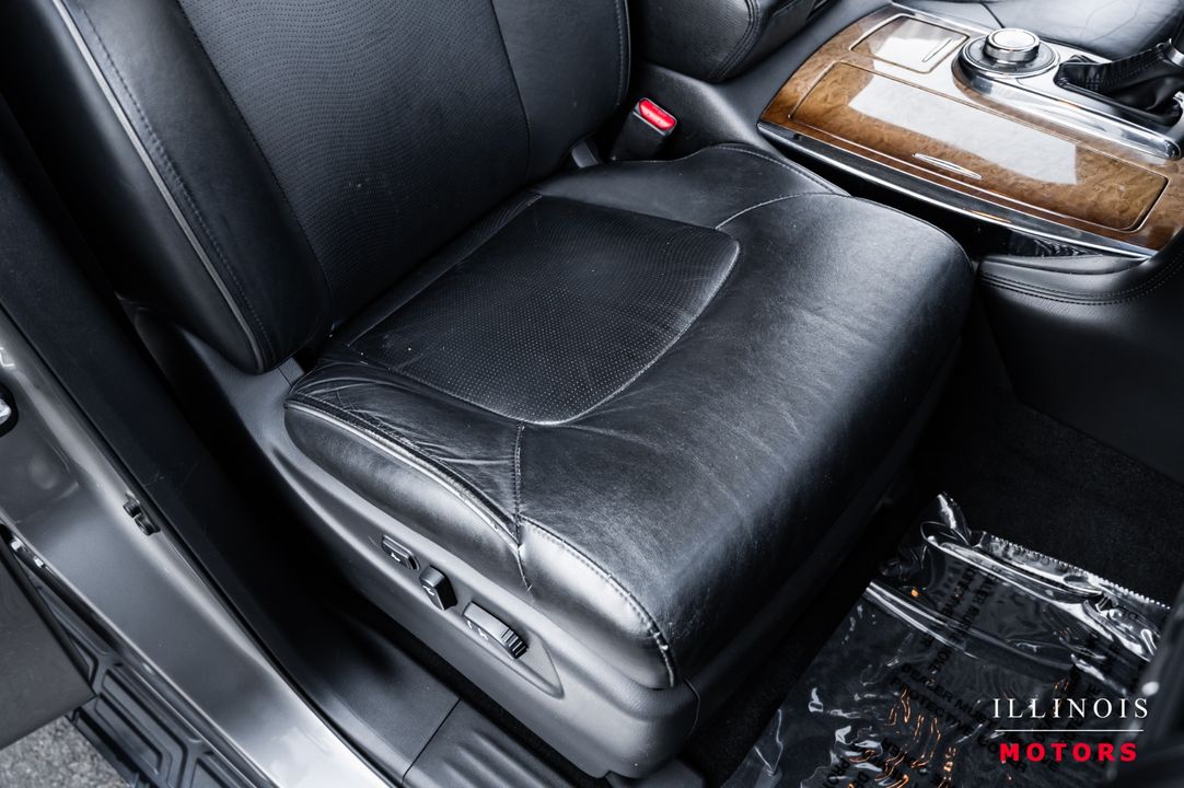 2012 INFINITI QX56