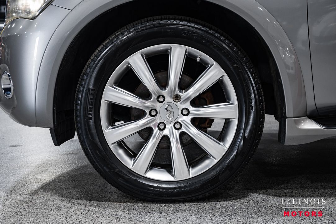 2012 INFINITI QX56