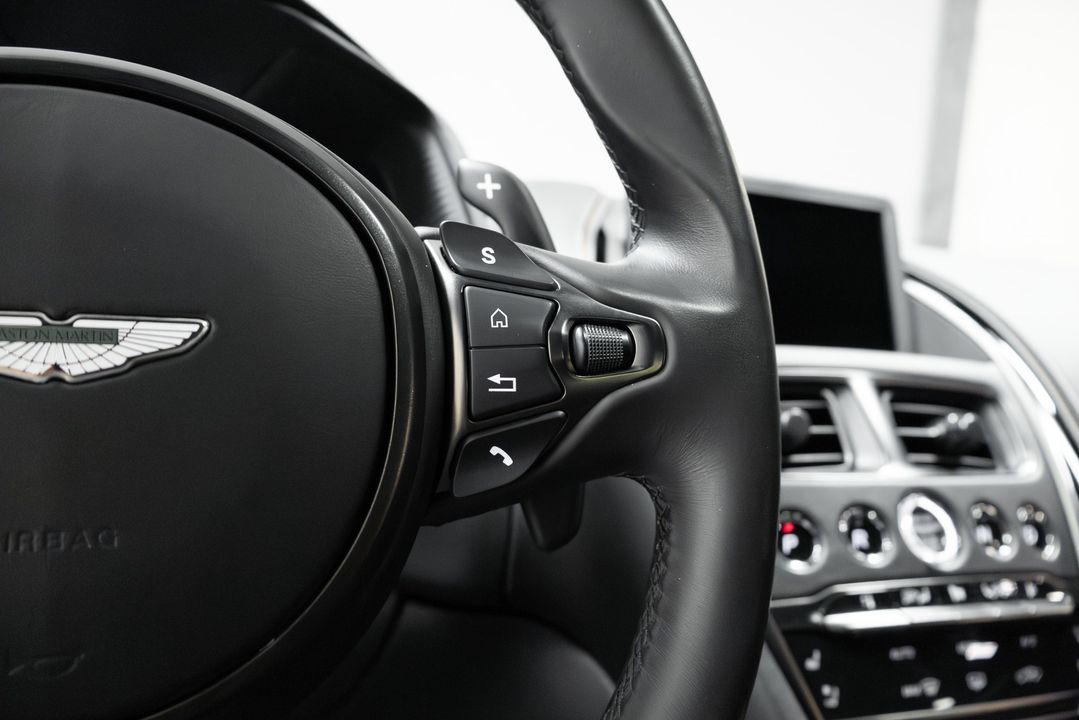 2018 Aston Martin DB11