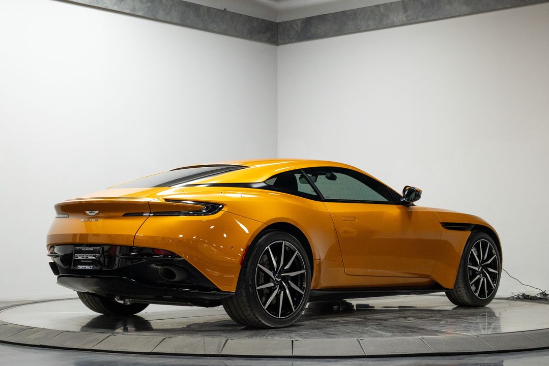2018 Aston Martin DB11