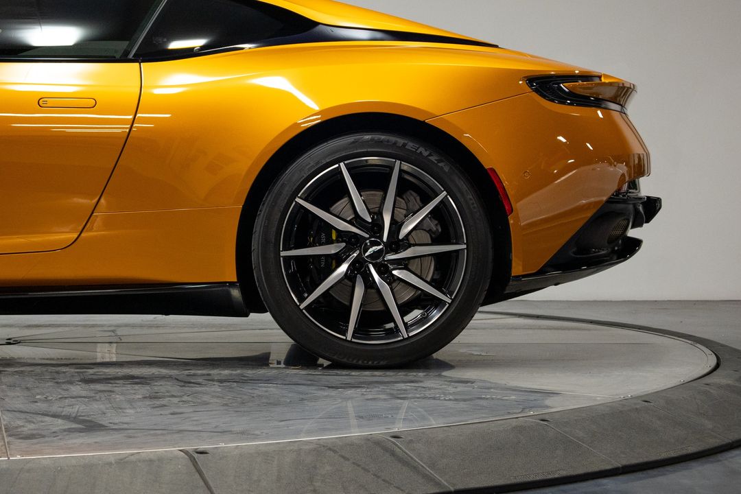 2018 Aston Martin DB11