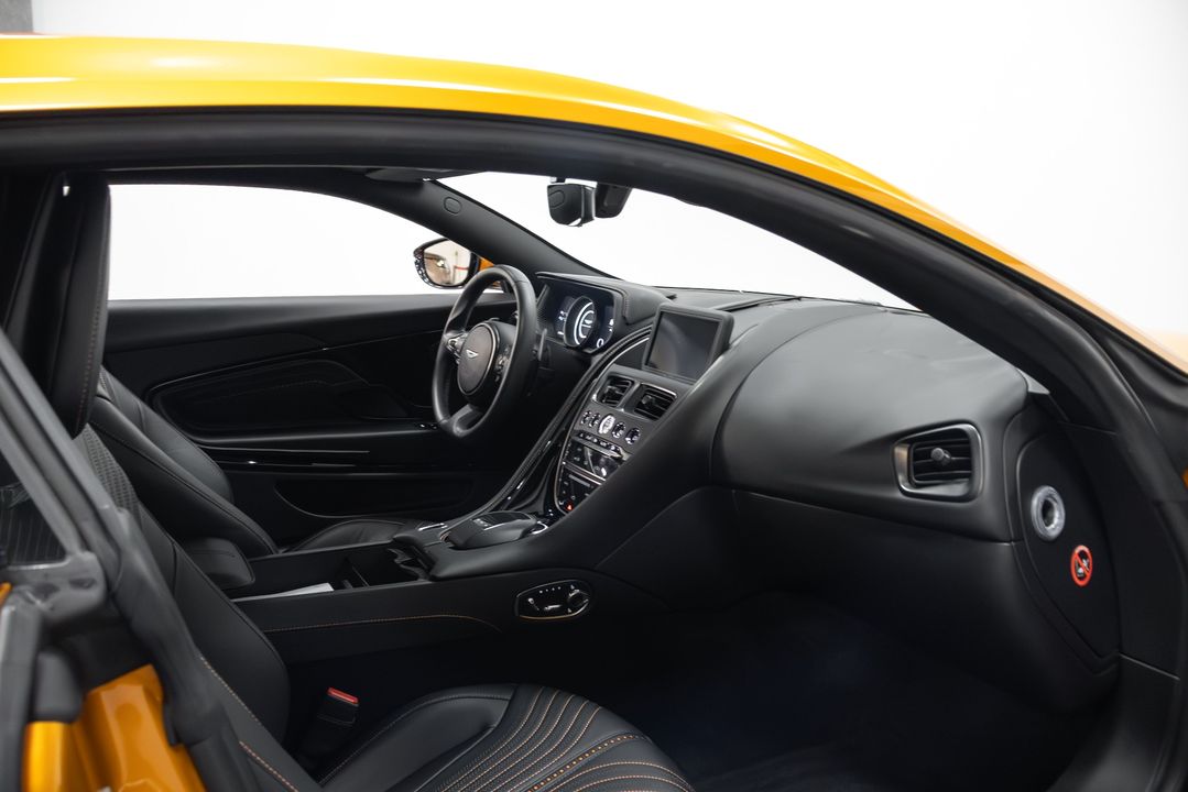 2018 Aston Martin DB11