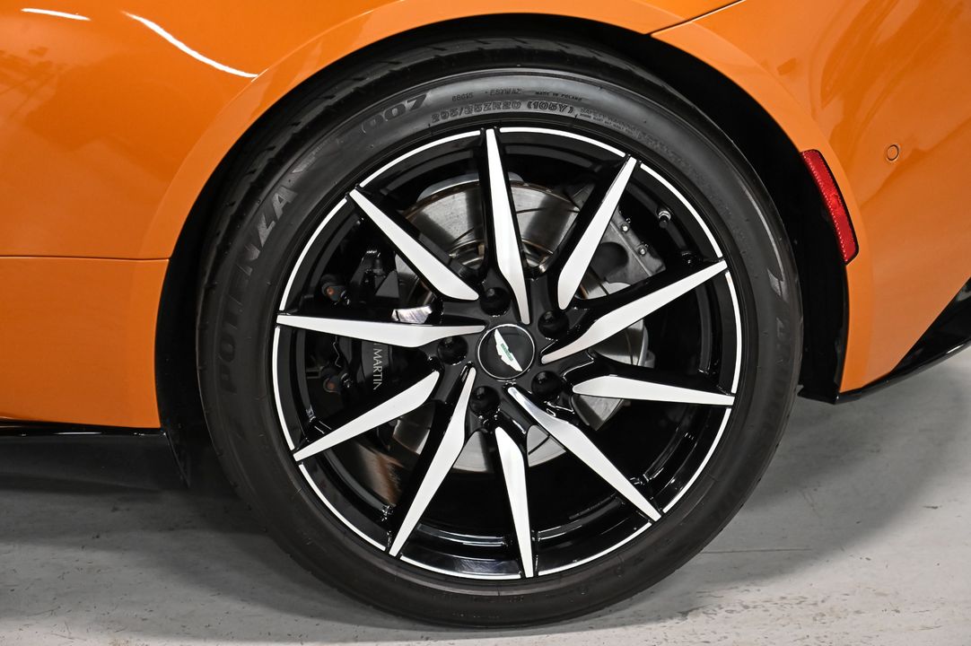 2018 Aston Martin DB11