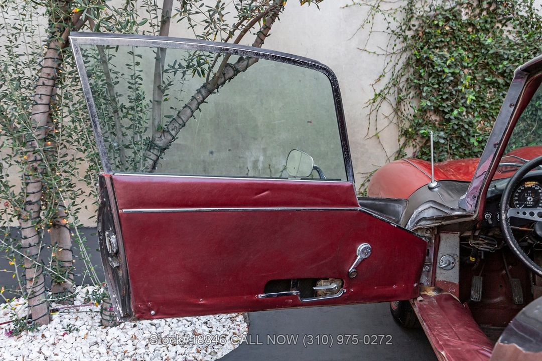 1969 Jaguar XKE Series II 2+2