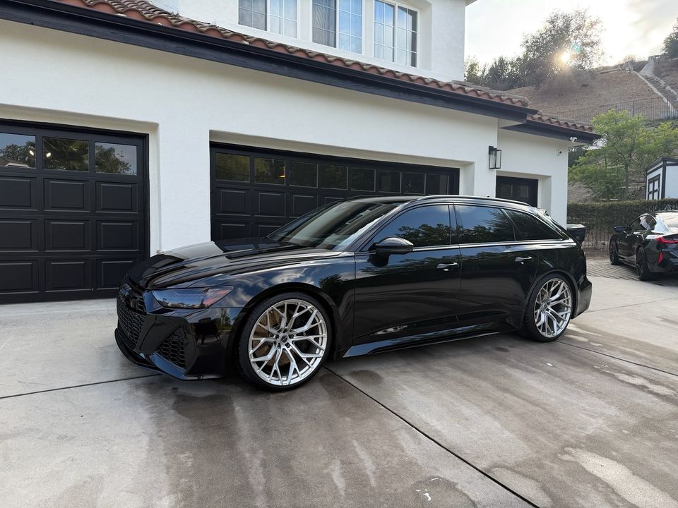 2022 Audi RS 6 Avant
