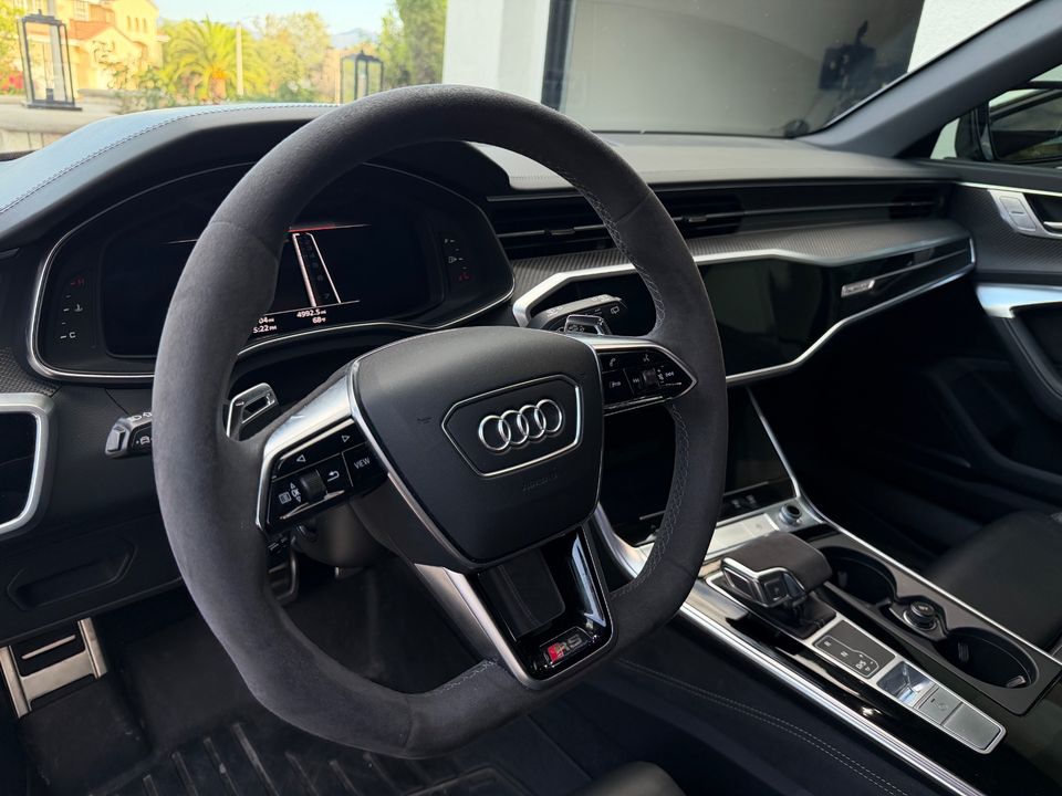 2022 Audi RS 6 Avant