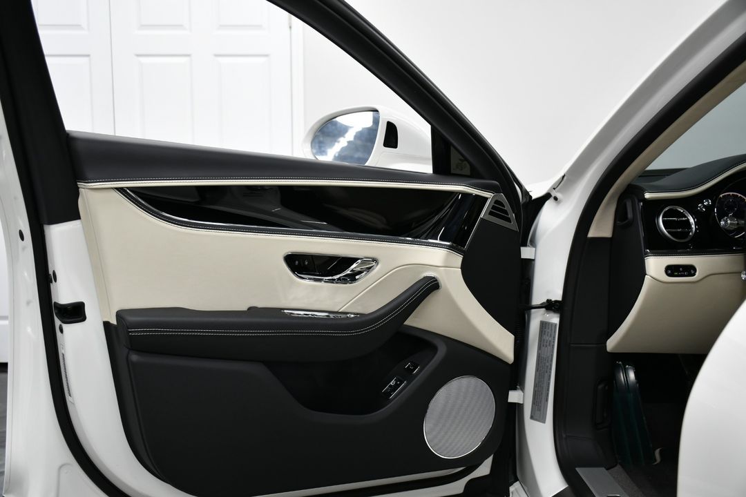 2024 Bentley Flying Spur