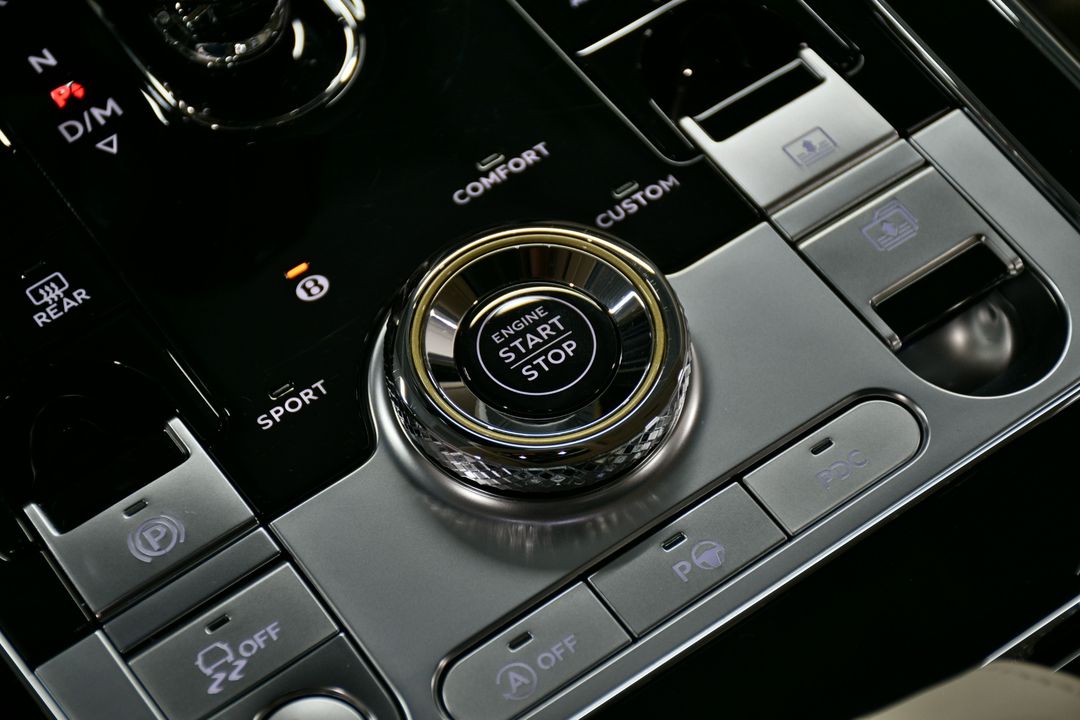 2024 Bentley Flying Spur