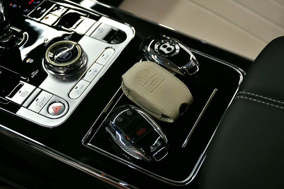 2024 Bentley Flying Spur