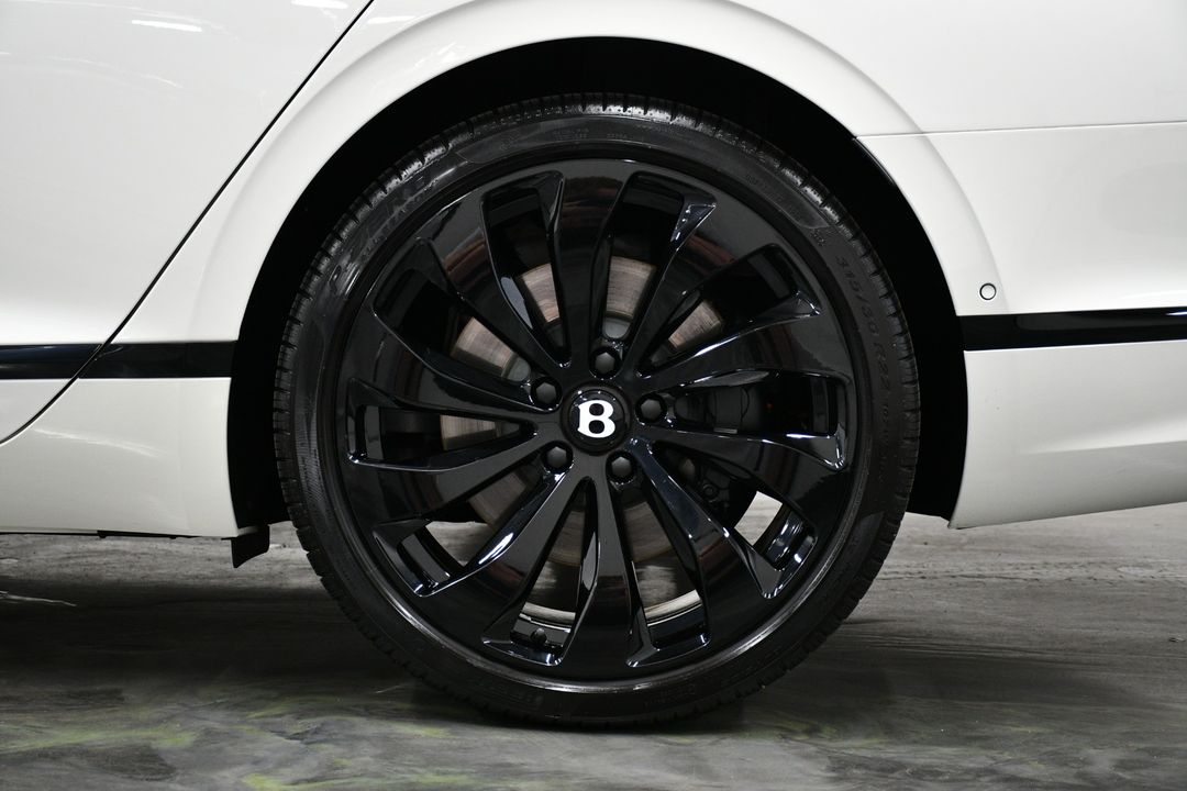 2024 Bentley Flying Spur