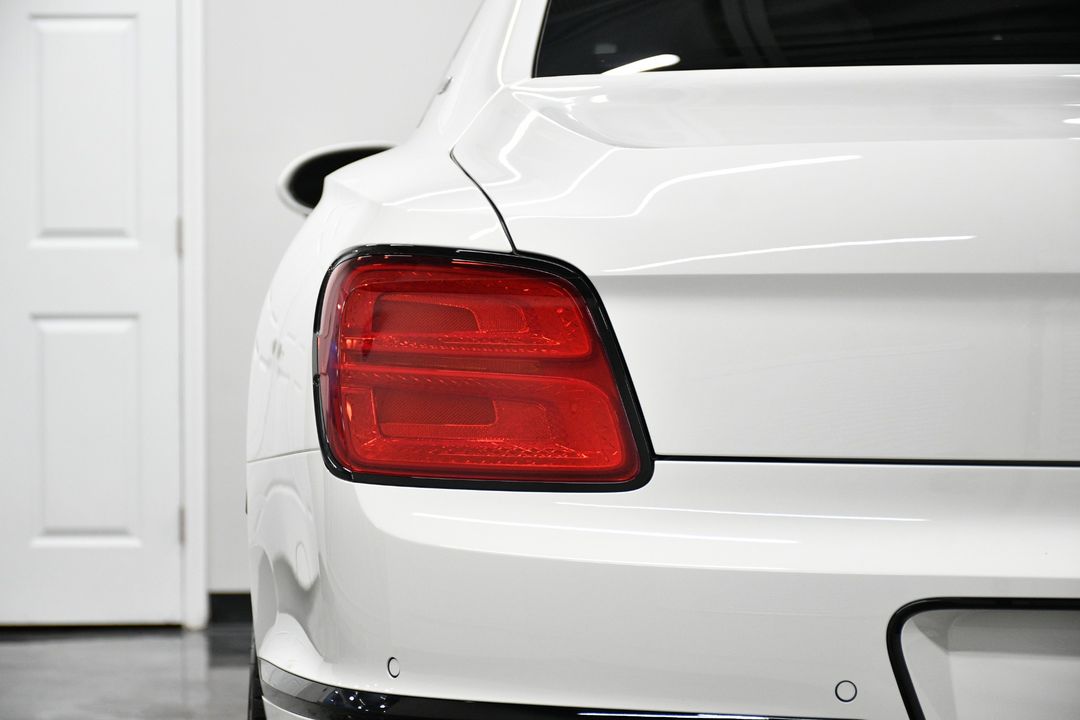 2024 Bentley Flying Spur