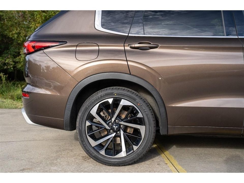 2022 Mitsubishi Outlander