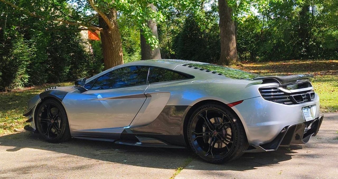2012 McLaren MP4-12C