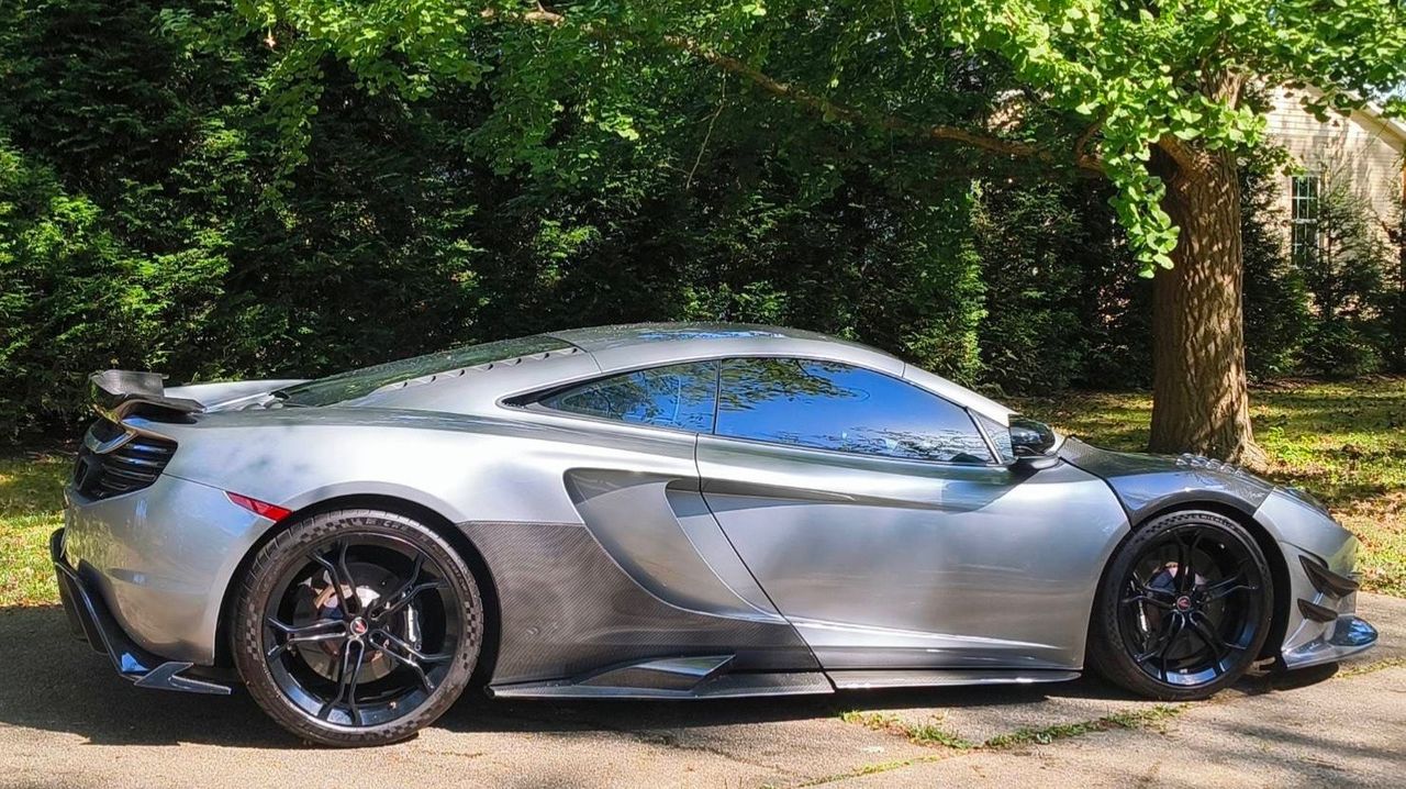 2012 McLaren MP4-12C