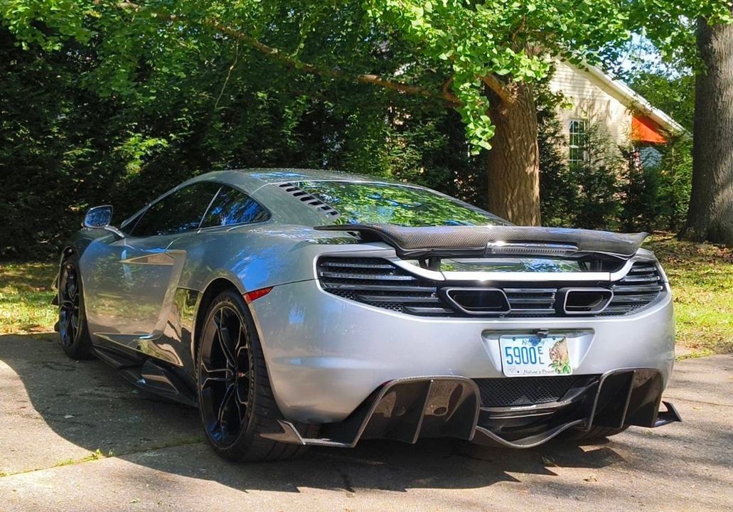 2012 McLaren MP4-12C