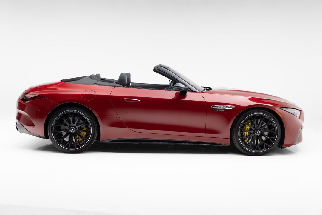 2022 Mercedes-Benz SL 63 AMG