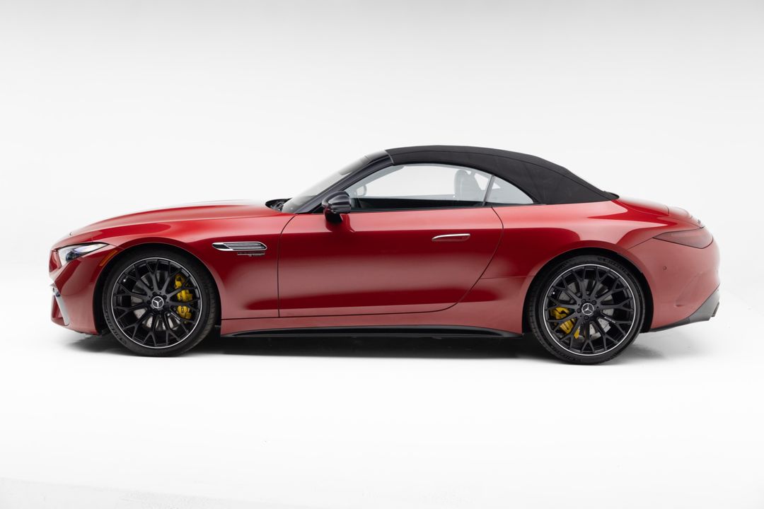 2022 Mercedes-Benz SL 63 AMG