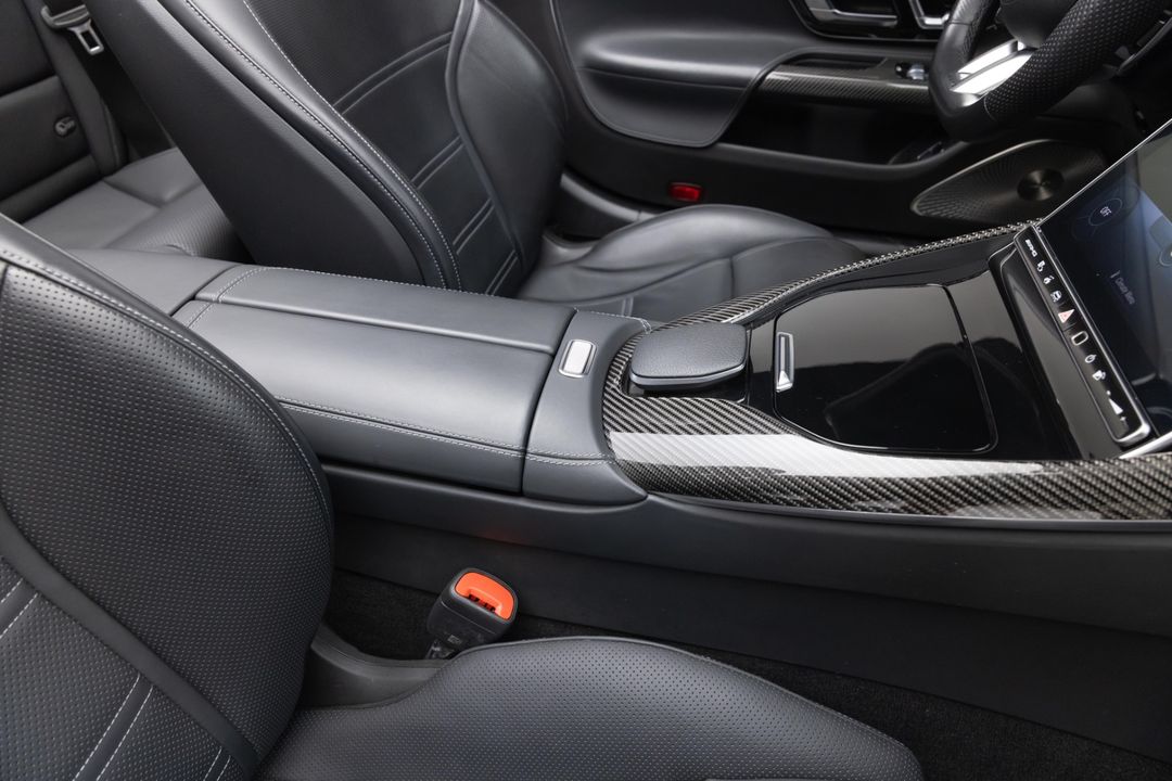 2022 Mercedes-Benz SL 63 AMG