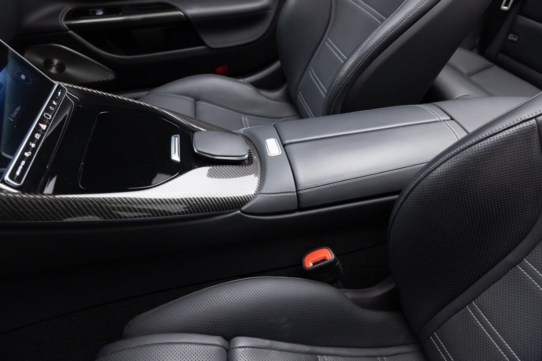 2022 Mercedes-Benz SL 63 AMG