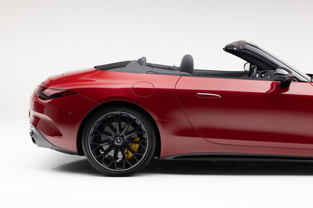 2022 Mercedes-Benz SL 63 AMG