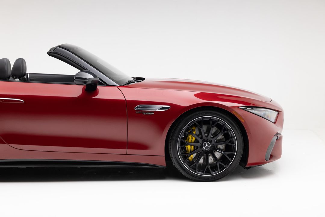 2022 Mercedes-Benz SL 63 AMG