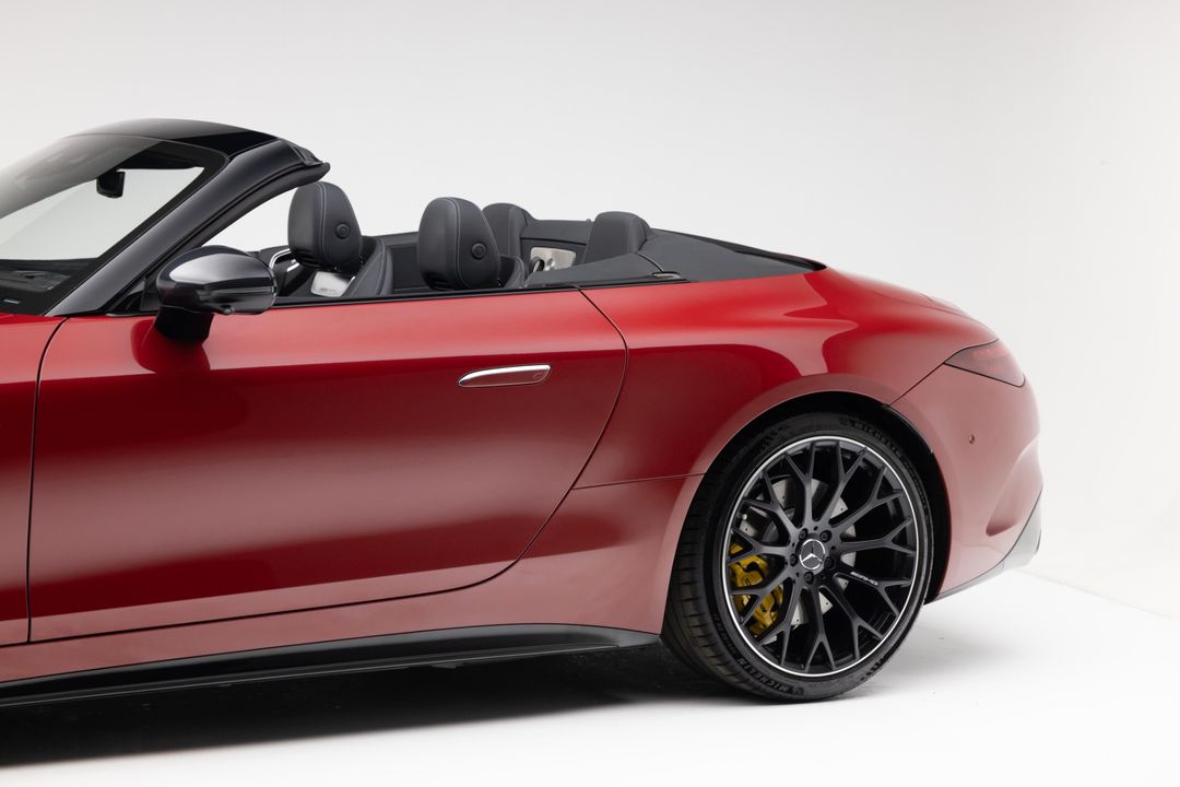 2022 Mercedes-Benz SL 63 AMG