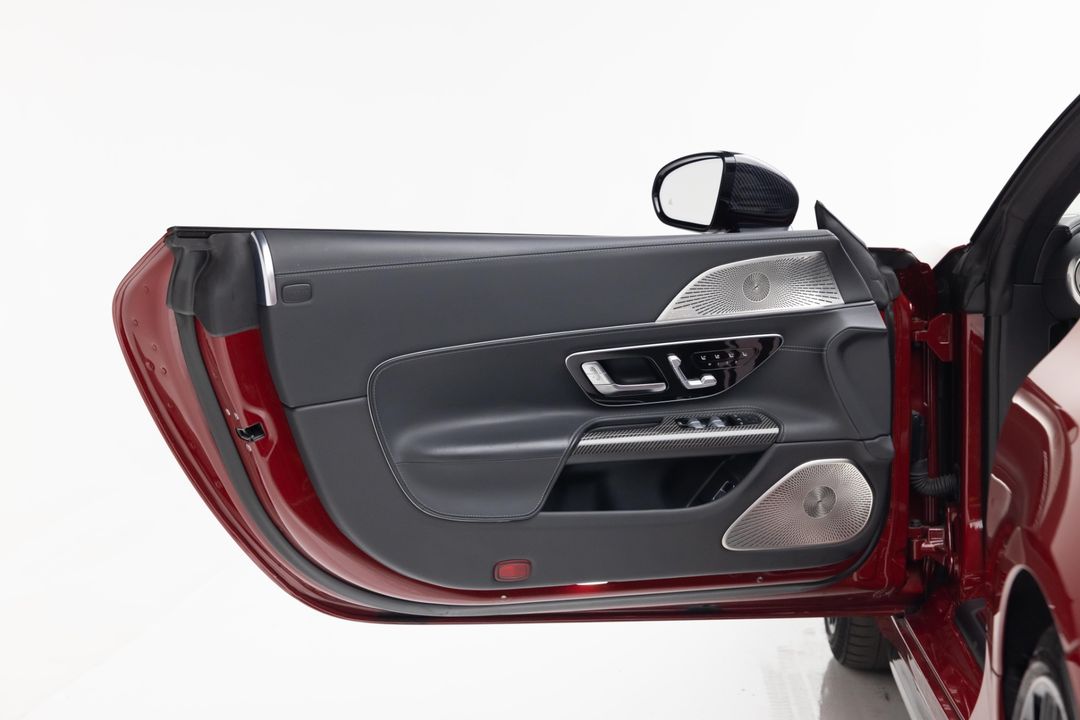 2022 Mercedes-Benz SL 63 AMG