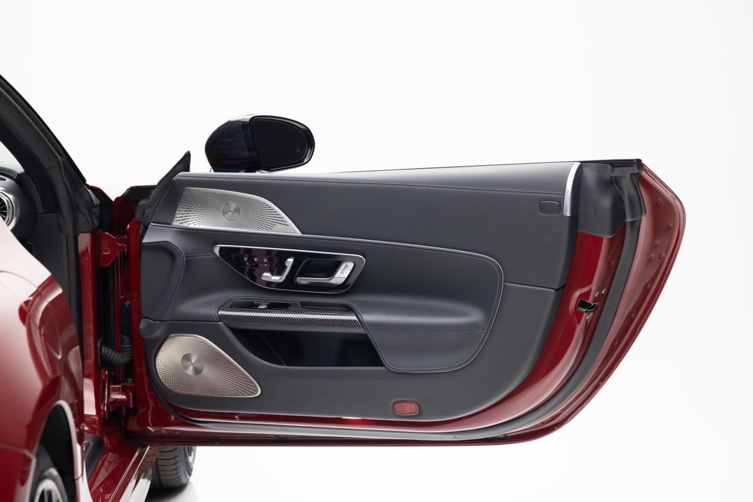 2022 Mercedes-Benz SL 63 AMG