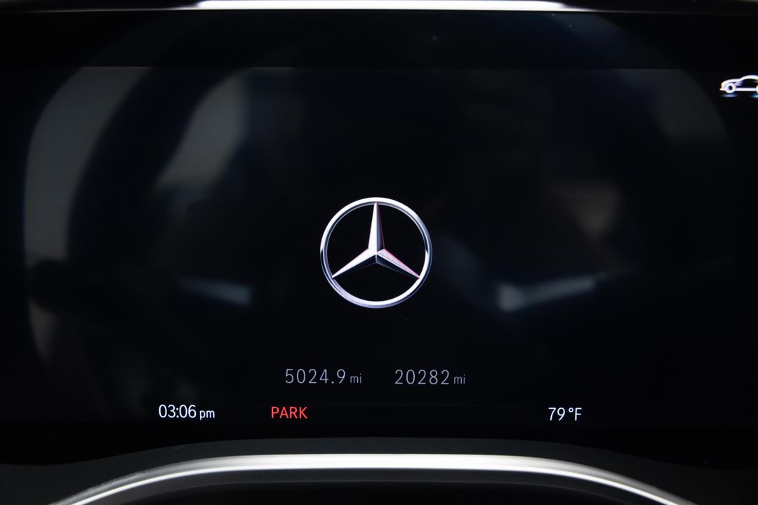 2022 Mercedes-Benz SL 63 AMG