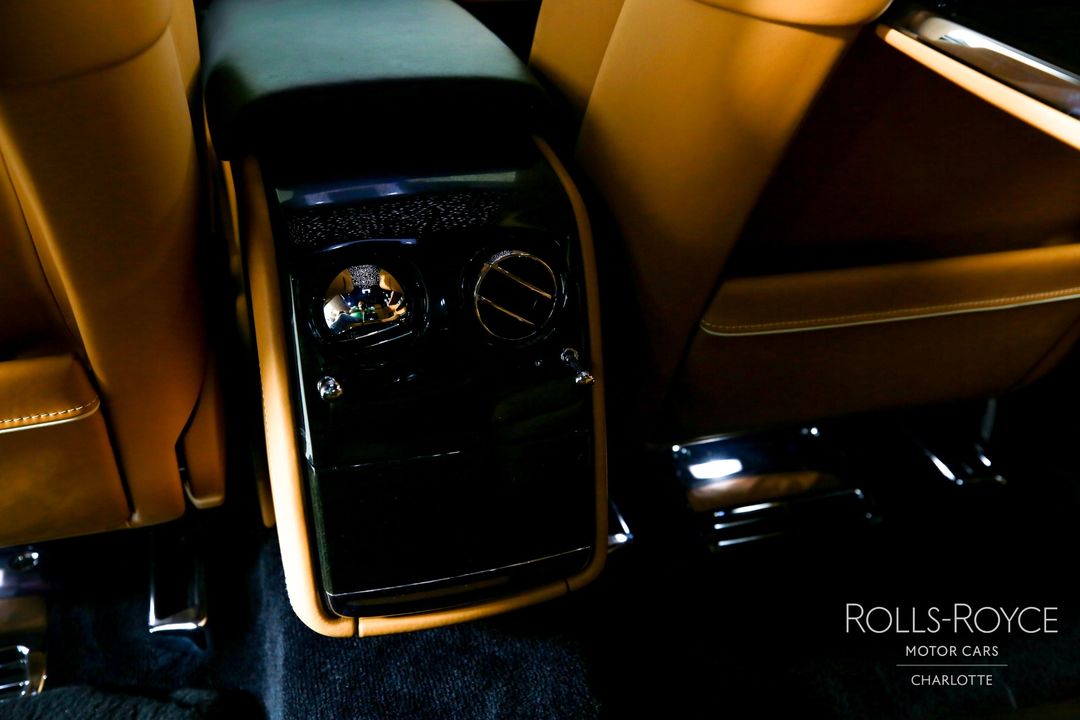 2020 Rolls-Royce Phantom