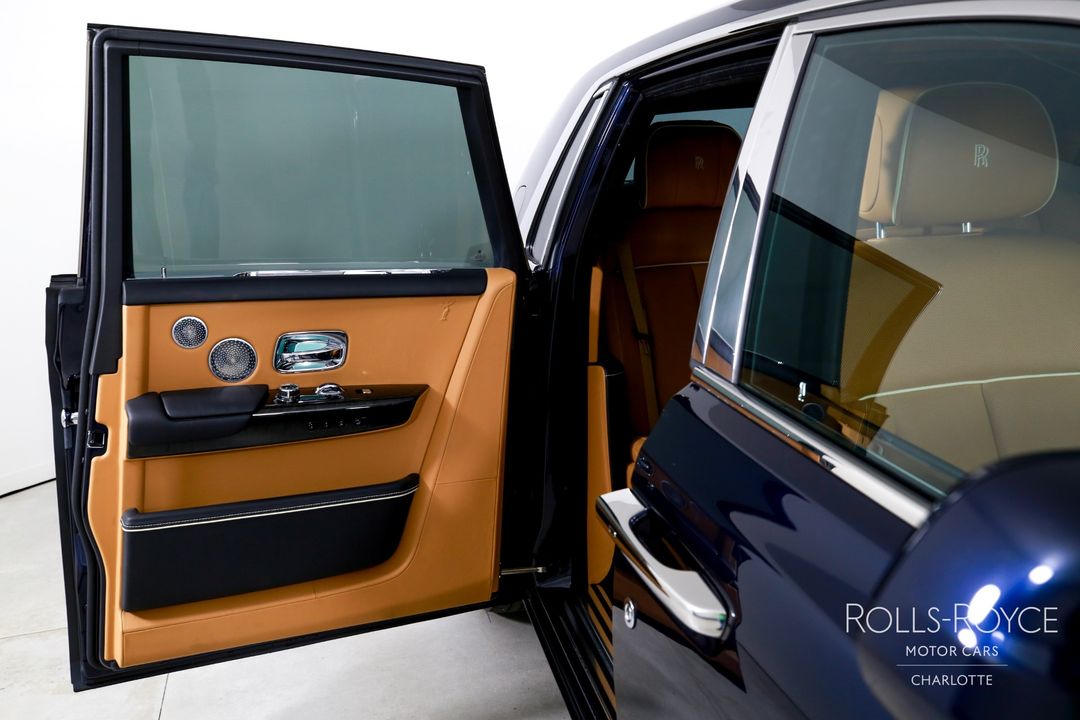 2020 Rolls-Royce Phantom