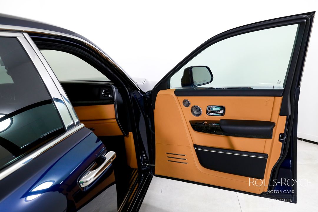 2020 Rolls-Royce Phantom