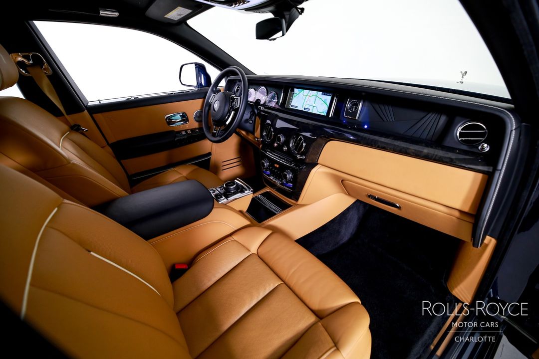 2020 Rolls-Royce Phantom