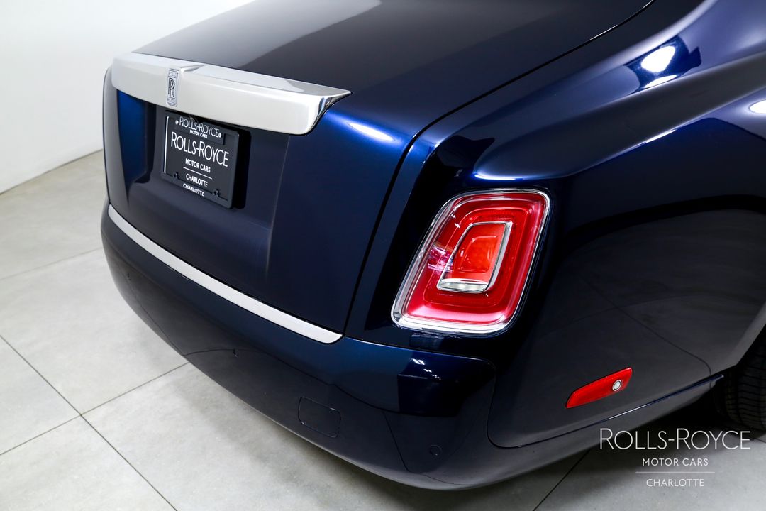 2020 Rolls-Royce Phantom