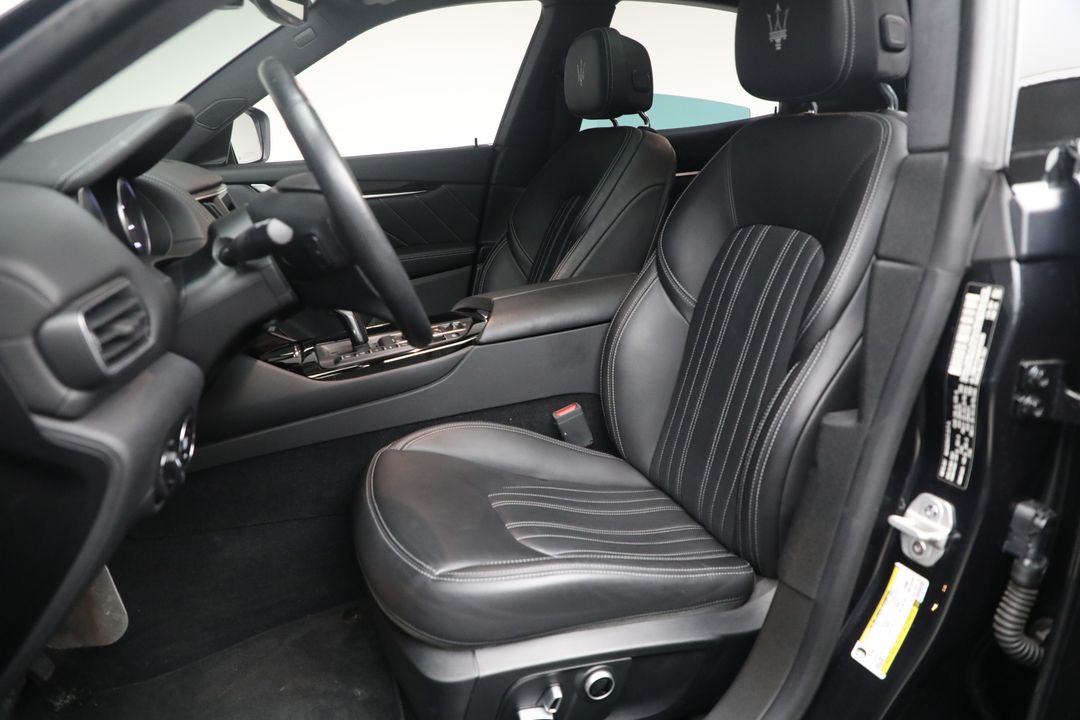 2022 Maserati Levante