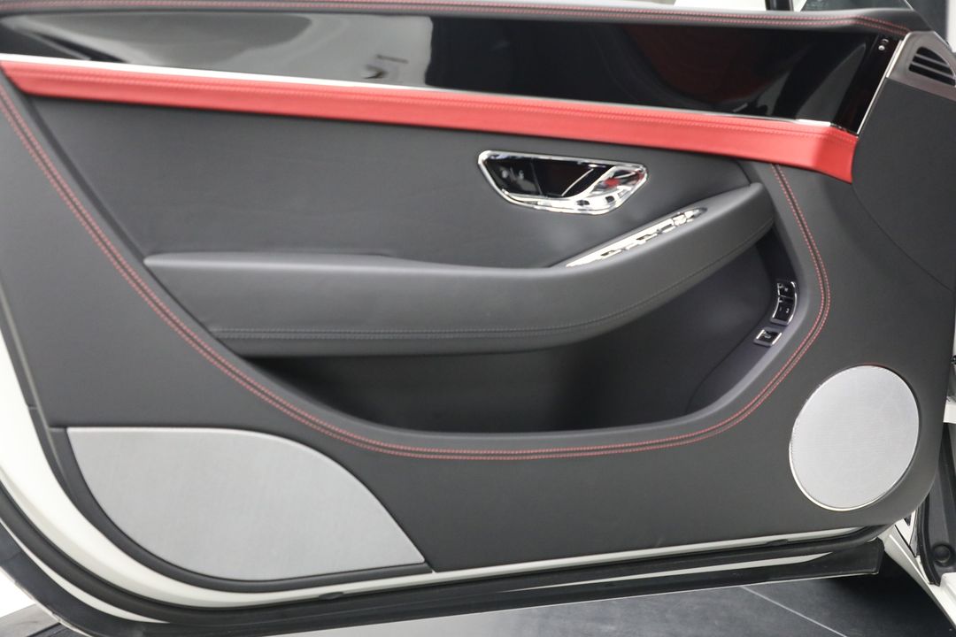 2024 Bentley Continental