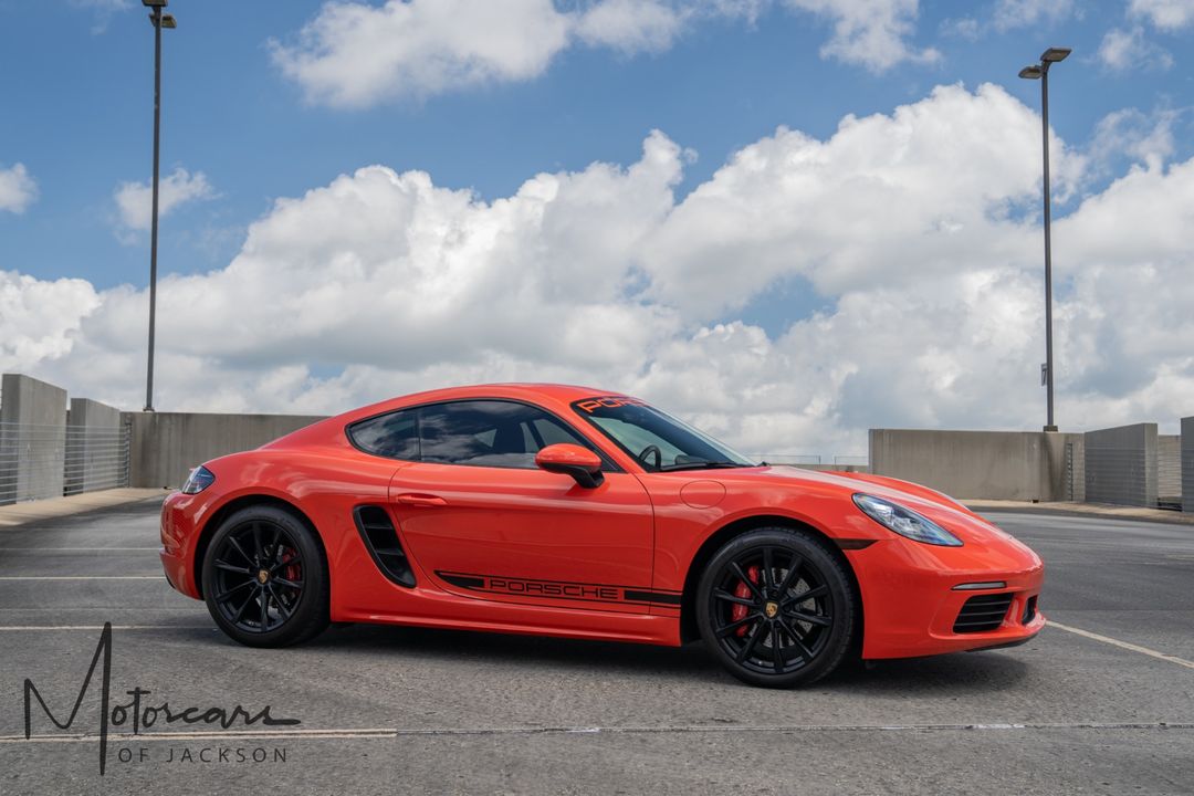 2018 Porsche 718 Cayman