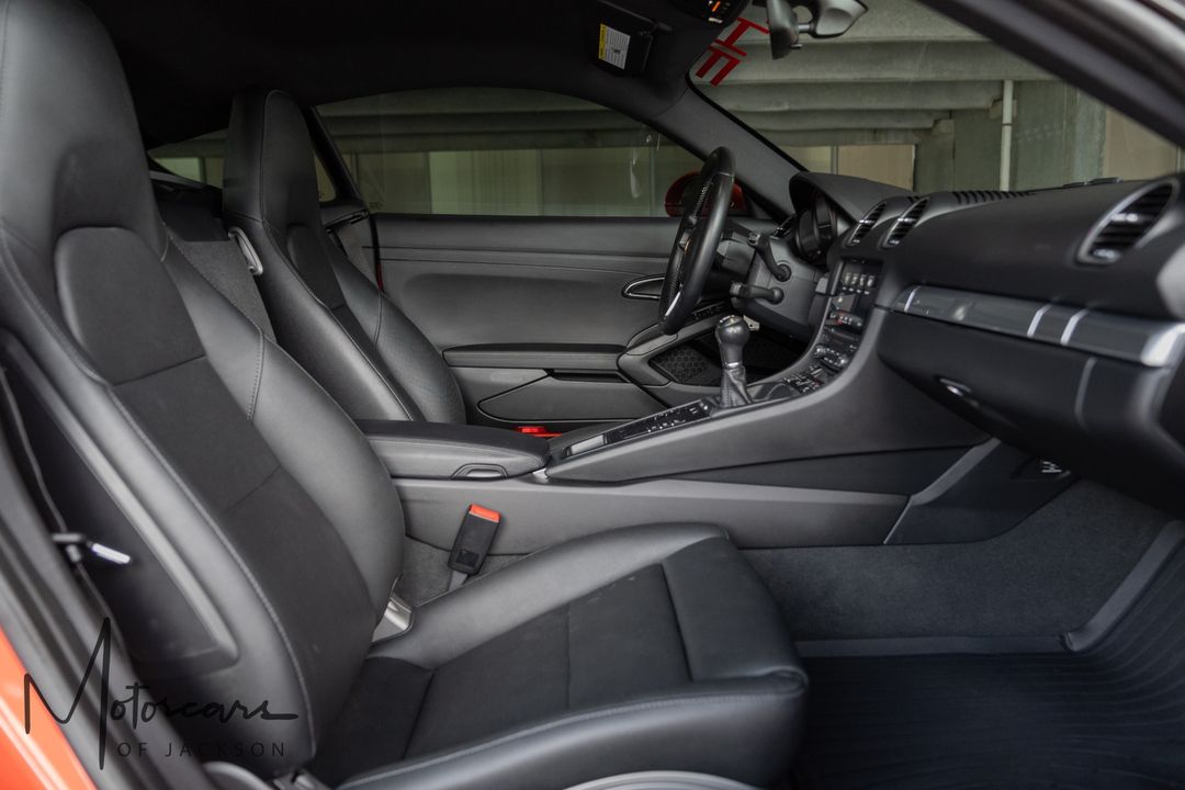 2018 Porsche 718 Cayman